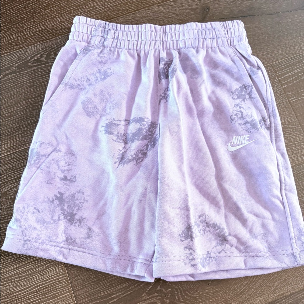 New with Tags! Nike Kid’s Tie-Dye Lavender Athletic Workout Shorts. Size L